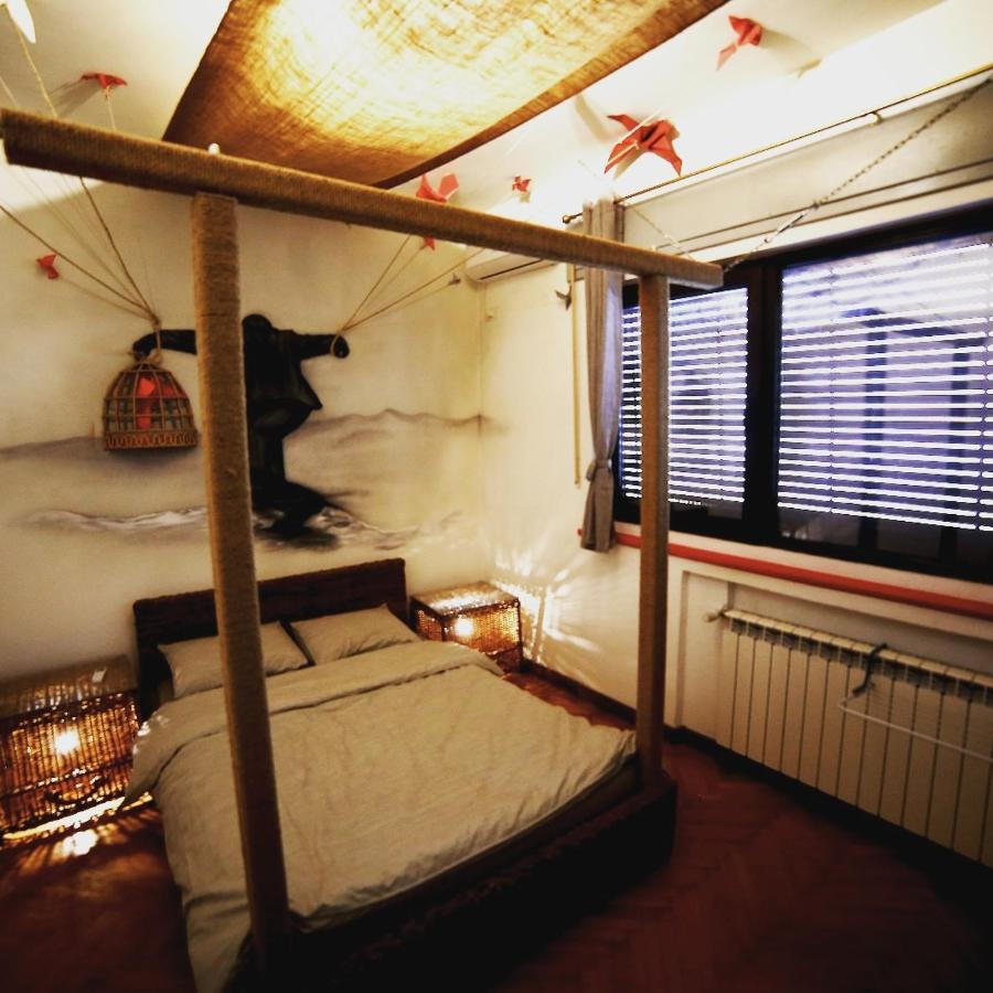 Hostel Bauhaus Bukares Bagian luar foto